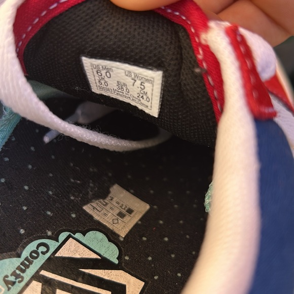 Blue/red/white vans size 6 - Picture 6 of 6